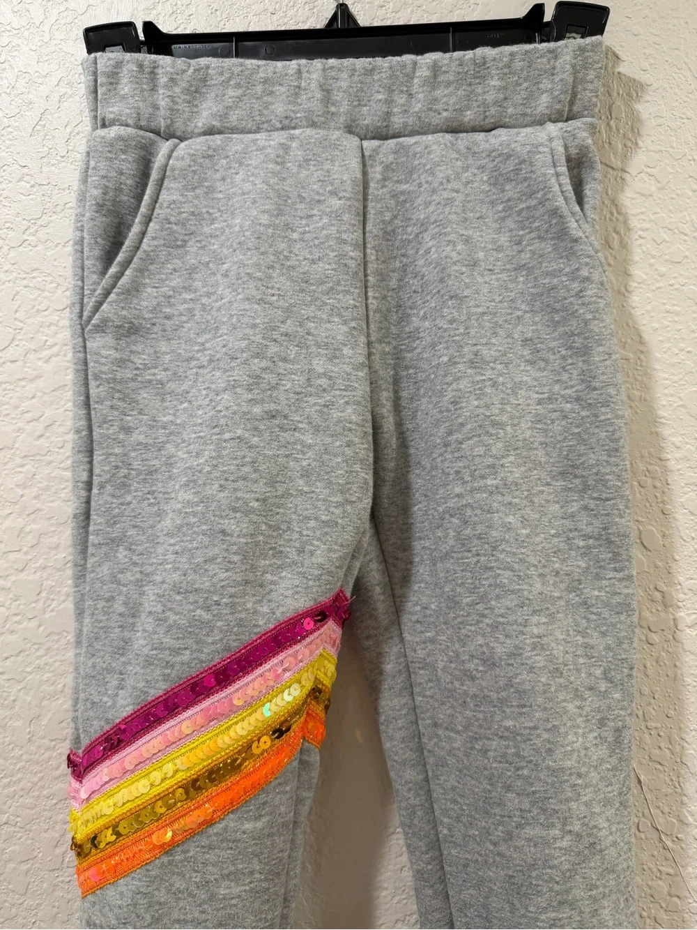 Lola + The Boys Wonder Woman Grey Sequin Jogger Pant Size 6